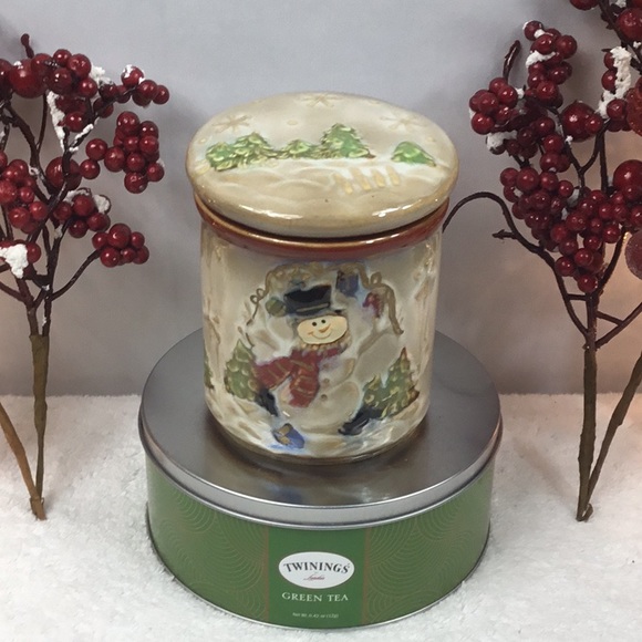 🇺🇸🇺🇸 “SMALL FESTIVE CANISTER” 🇺🇸🇺🇸 - Picture 2 of 9